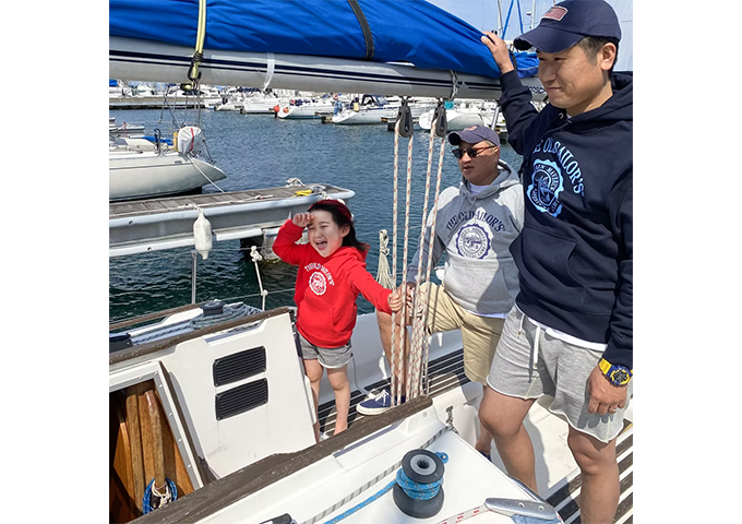 アドベンチャーキャンプフーディ キッズ