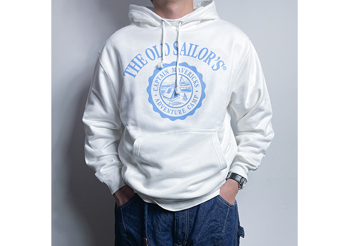 アドベンチャーキャンプフーディ