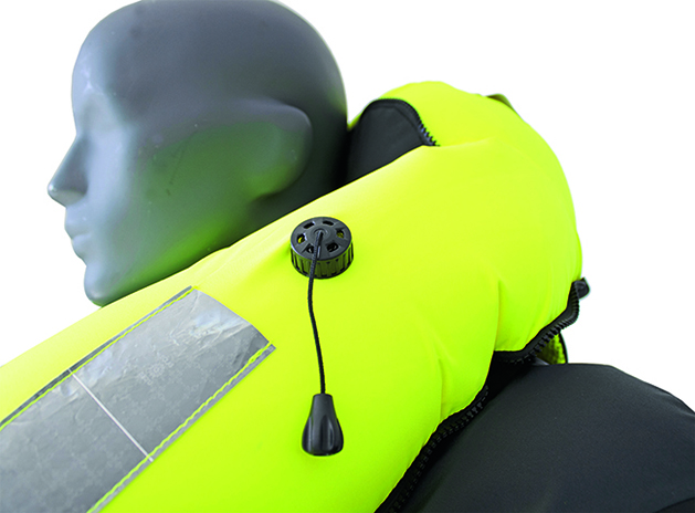 プラスチモ／SLR196 ライフジャケット