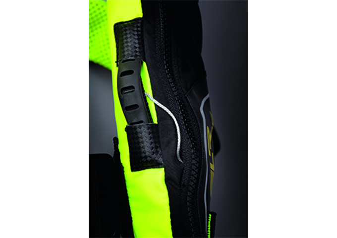 プラスチモ／SLR196 ライフジャケット